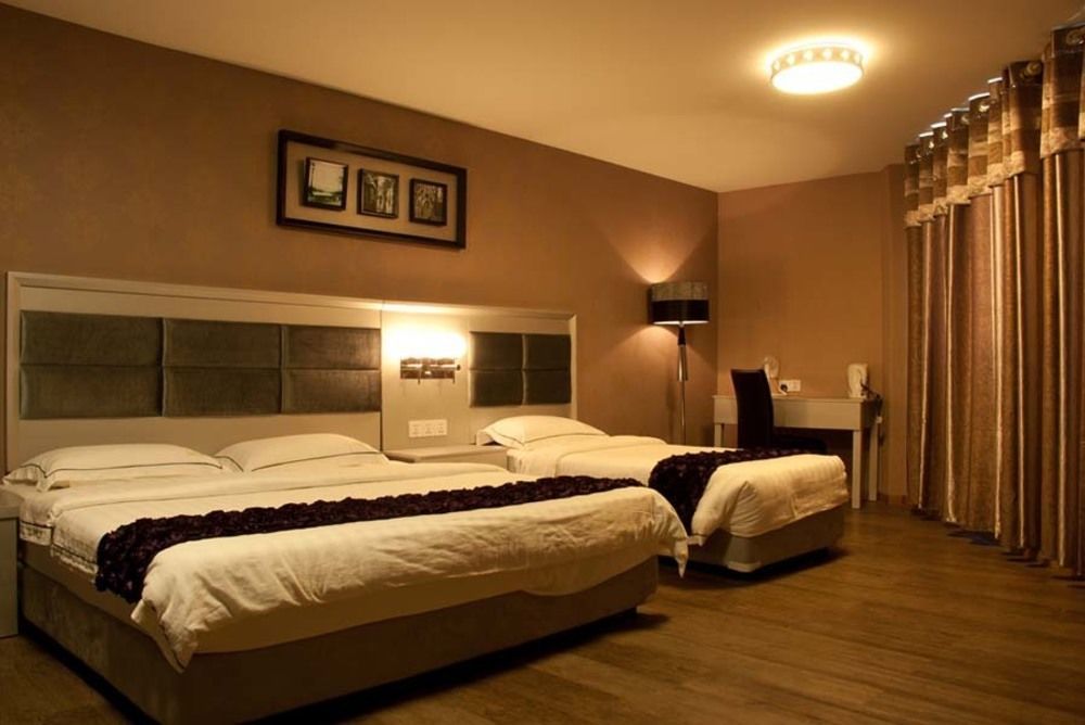 Euro Rich Hotel 3*